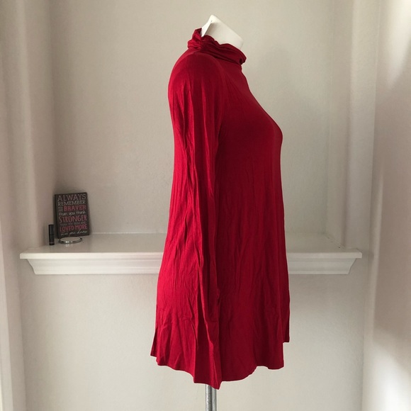 Peck & Peck Turtleneck Jester Red Top Ruche Neck Base Layer Size S NWT - Picture 6 of 10